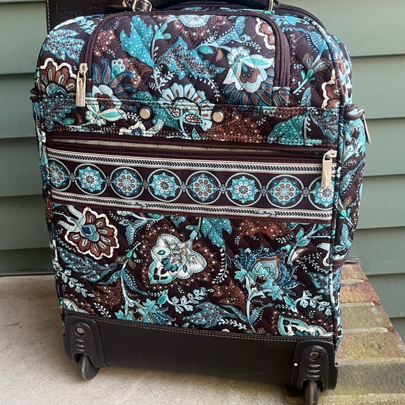 TURQUOISE W/BROWN ACCENTS! Pretty Vera Bradley Fabric Wheeled Carryon Suitcase - Picture 2 of 16